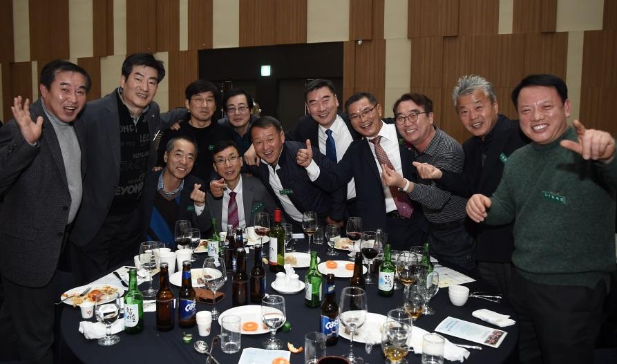 테이블9.jpg